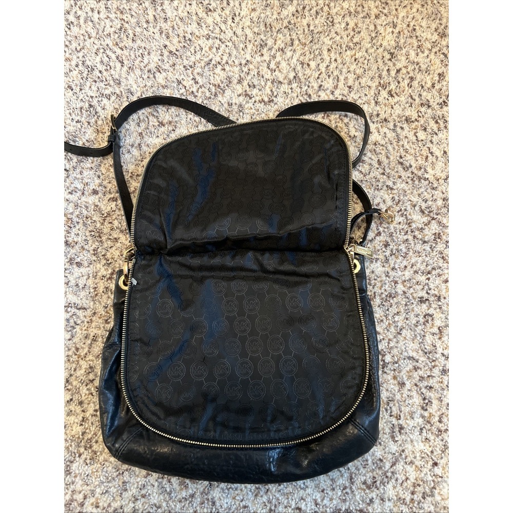 Vintage Michael Kors Leather Crossbody Bag Black Large Pockets Adjusting Strap - Picture 2 of 13